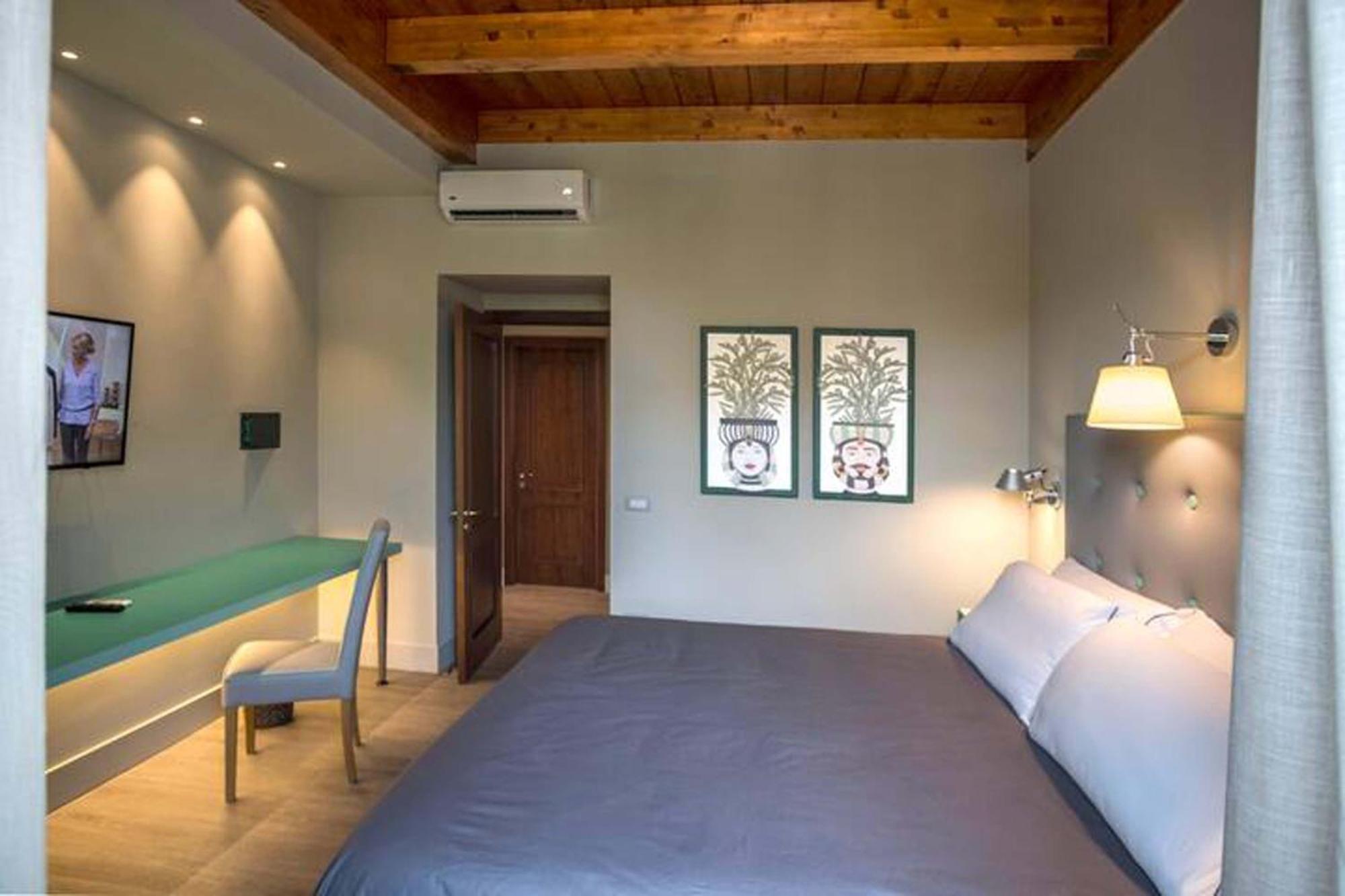 Amore Rentals - Appartamento Felice ซอร์เรนโต ภายนอก รูปภาพ